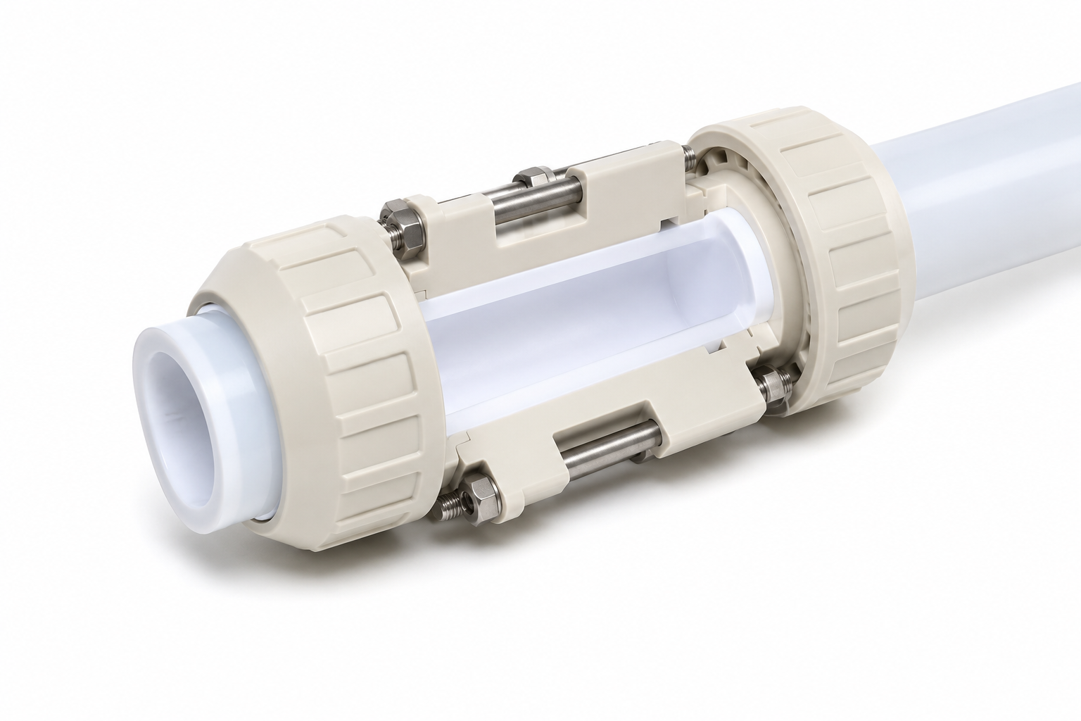 Cross-section comparison of standard metal cannula vs PTFE-lined flow path